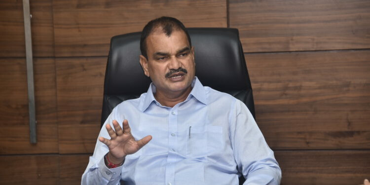 महाराष्ट्र में 33 करोड़ वृक्षारोपण होगे