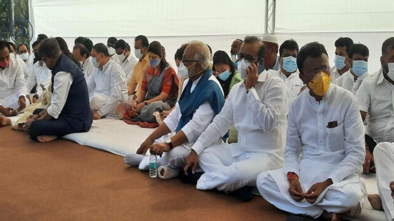 नवाब मलिकांवर कारवाई; महाविकास आघाडीचे मंत्रालयाजवळ आंदोलन नवाब मलिकांवर कारवाई; महाविकास आघाडीचे मंत्रालयाजवळ आंदोलन