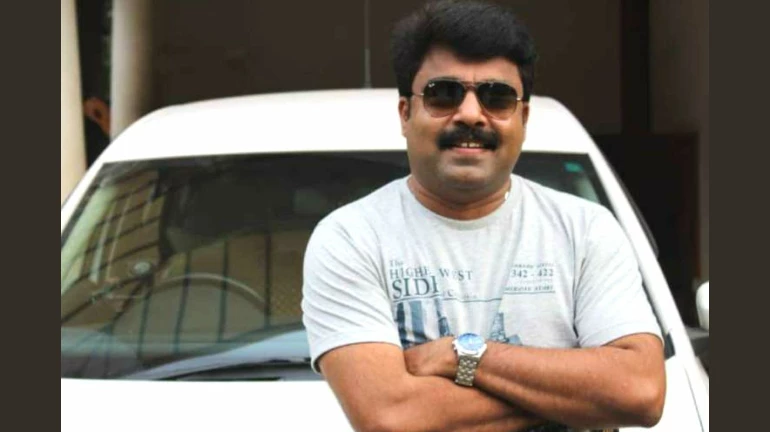 Malayalam actor and dubbing artiste Prabeesh Chakkalakkal collapses, dies during film shoot