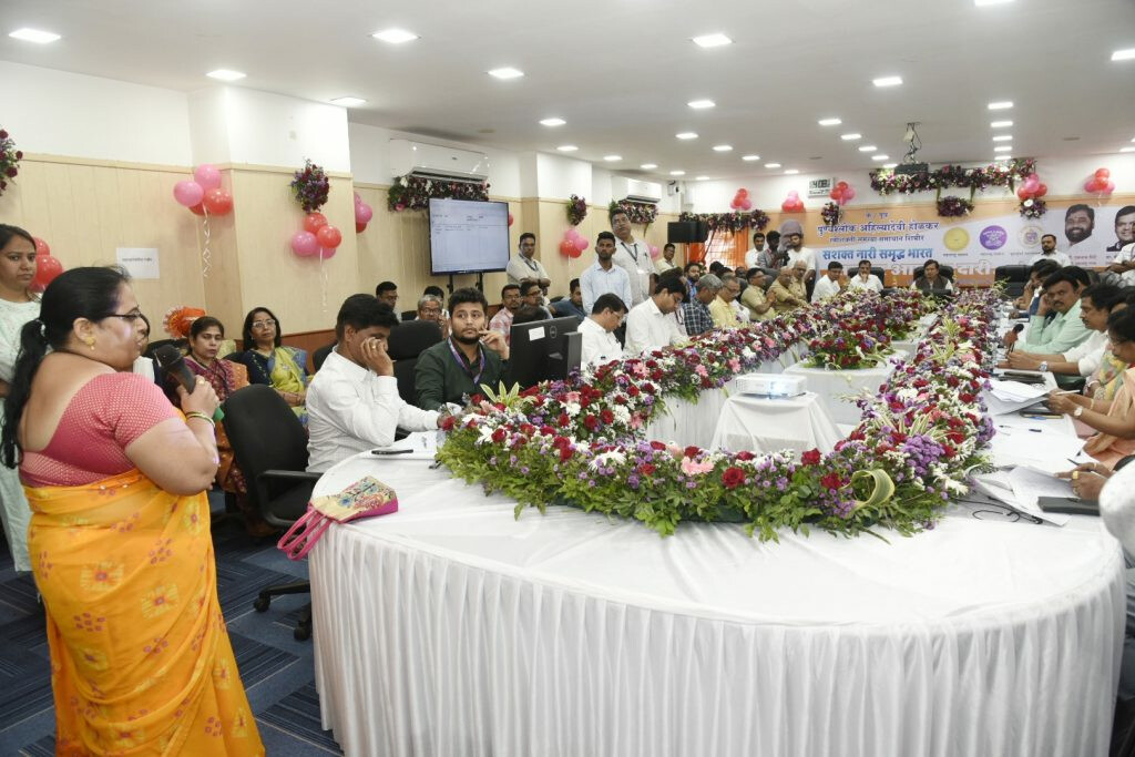 अंधेरी (पूर्व) में कंटेनर आंगनवाड़ियों के लिए धन उपलब्ध कराया जाना चाहिए