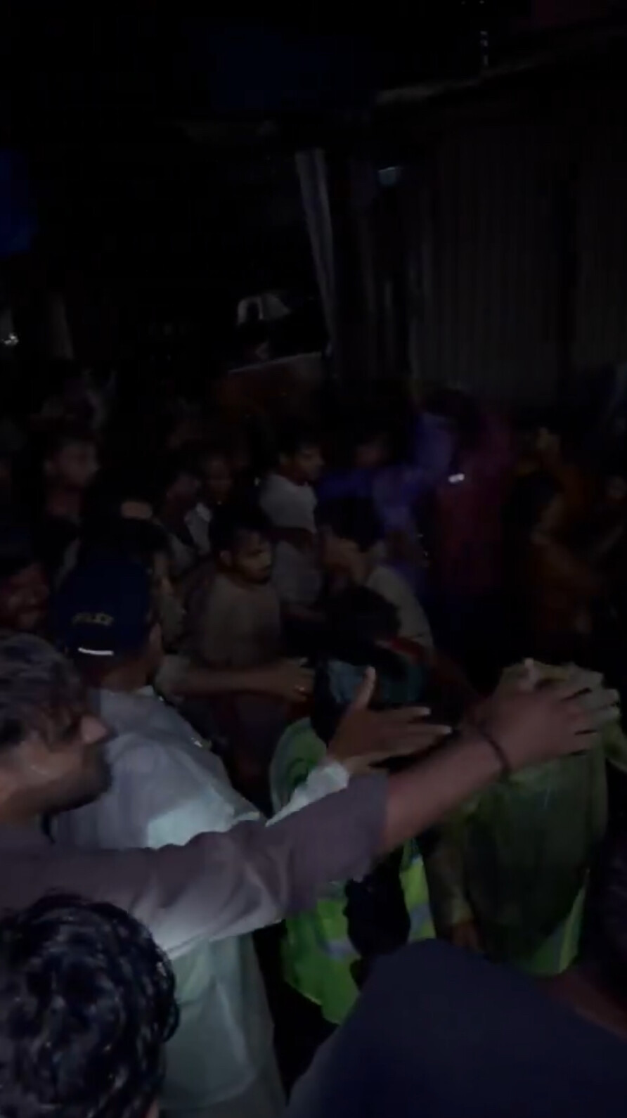 Several Feared Trapped After Multi-Storey Chawl Collapses in Mankhurd Amid Heavy Rain