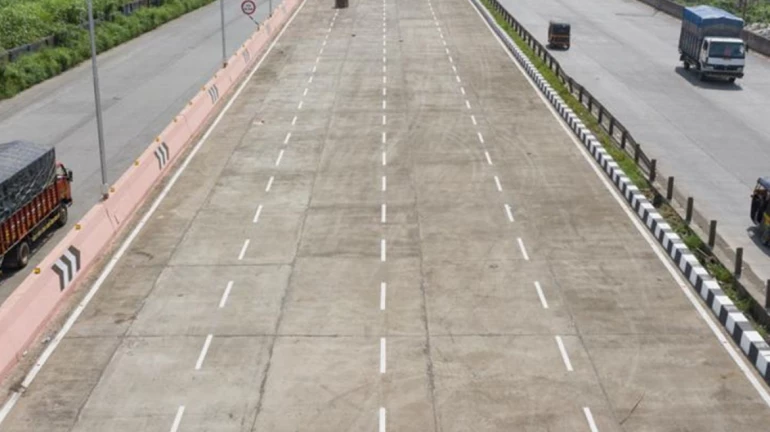 माणकोली उड्डाणपूल वाहतुकीसाठी खुला माणकोली उड्डाणपूल वाहतुकीसाठी खुला