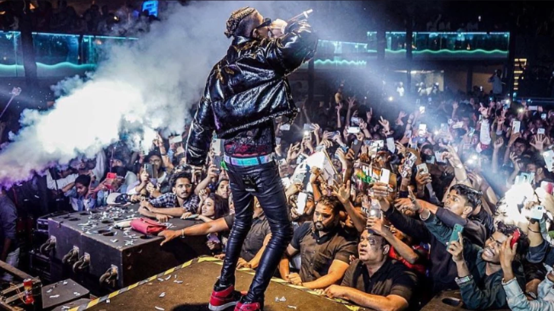 Rapper MC Stan features on Billboards in United States | Mumbai Live