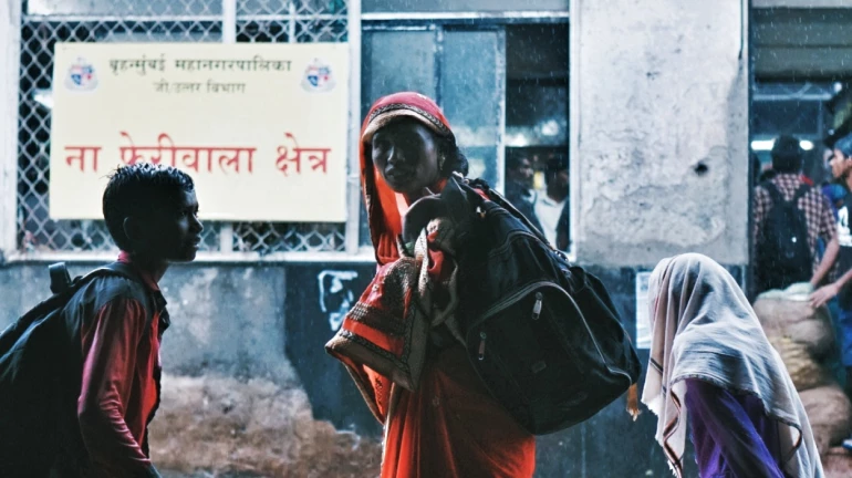 मुंबई और आसपास के इलाकों में ऑरेंज अलर्ट मुंबई और आसपास के इलाकों में ऑरेंज अलर्ट