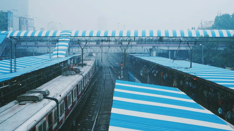 IMD warns Mumbai of 'heavy to very heavy' rainfall on Wednesday IMD warns Mumbai of 'heavy to very heavy' rainfall on Wednesday