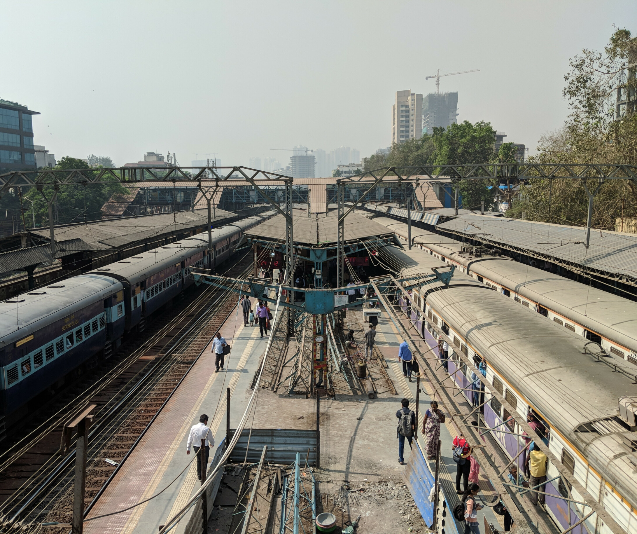 मुंबई से कानपूर के बीच विशेष ट्रेन