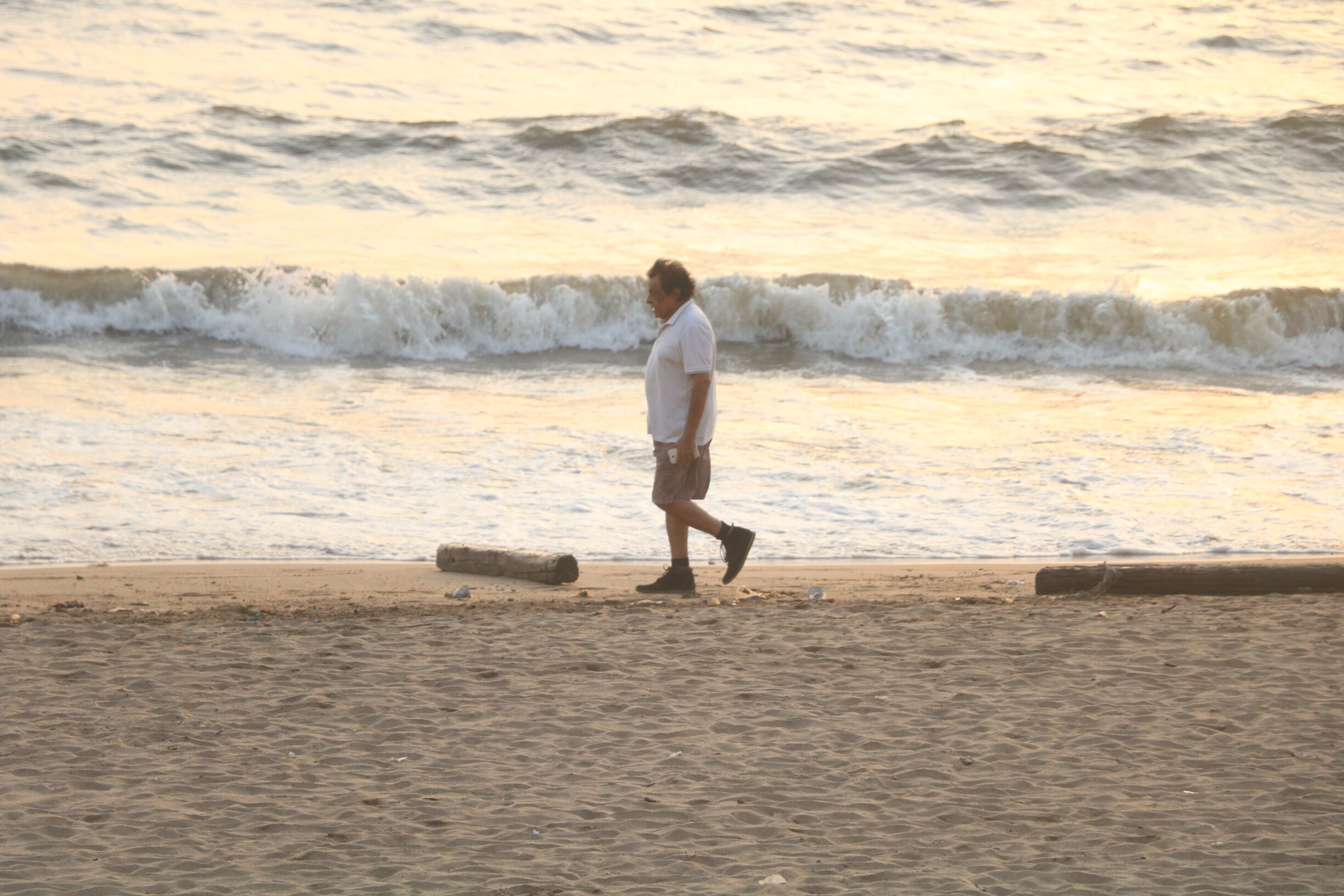 क्या लॉकडाउन में मॉर्निग-इवनिंग वॉक के लिए जा सकते हैं बाहर?