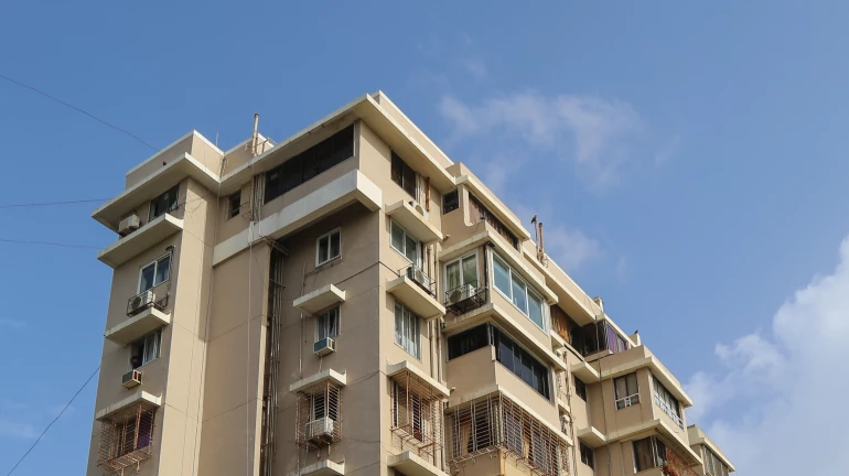 इन रहवासियों को इमारत का रखरखाव करने को आवश्यकता इन रहवासियों को इमारत का रखरखाव करने को आवश्यकता