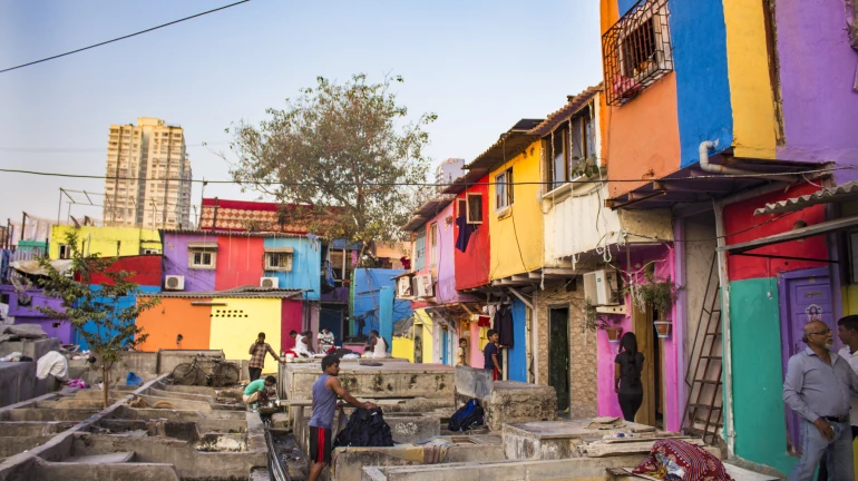 Historic Dhobighat Redevelopment Dispute: HC Orders Inspection of Clothes Drying Zone Historic Dhobighat Redevelopment Dispute: HC Orders Inspection of Clothes Drying Zone