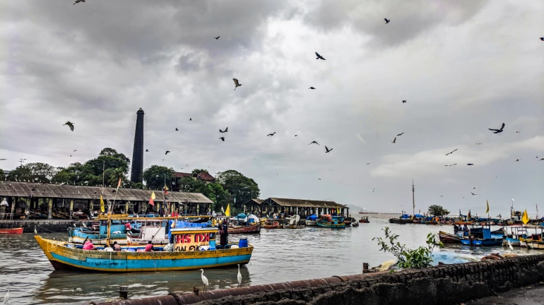मुंबई में चक्रवाती तूफान का कोई असर नहीं