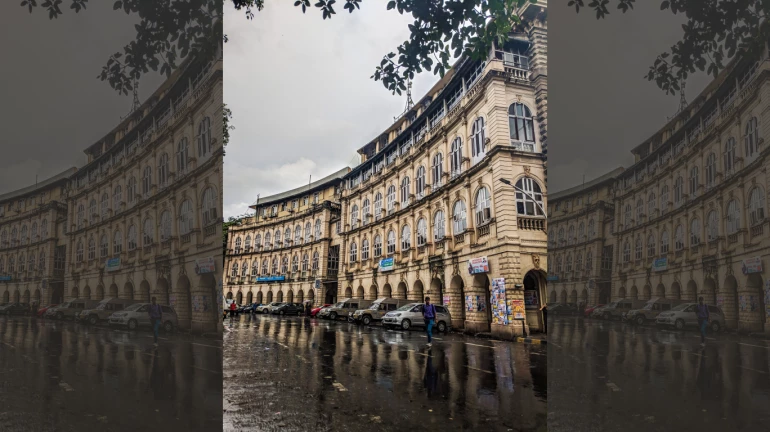 Mumbai Rains: Sudden showers in the city leave Twitterati bemused