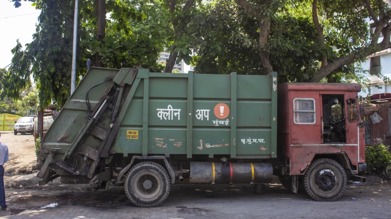 लॉकडाउनमुळे मुंबईच्या कचऱ्यात 'इतकी' घट लॉकडाउनमुळे मुंबईच्या कचऱ्यात 'इतकी' घट