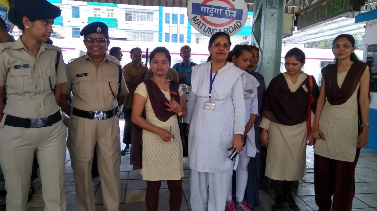 मुंबई- मध्य रेलवे आरपीएफ ने परिसर में उपद्रव मचाने के लिए 1150 मामले दर्ज किए मुंबई- मध्य रेलवे आरपीएफ ने परिसर में उपद्रव मचाने के लिए 1150 मामले दर्ज किए