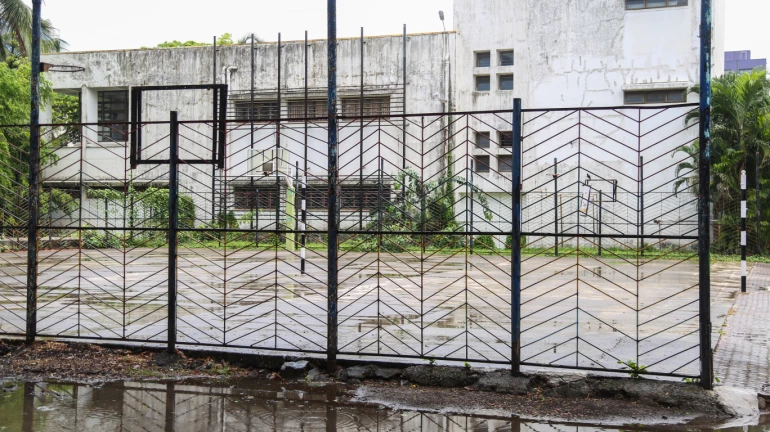 Teachers ask Maharashtra education department to remove 50 per cent attendance rule Teachers ask Maharashtra education department to remove 50 per cent attendance rule