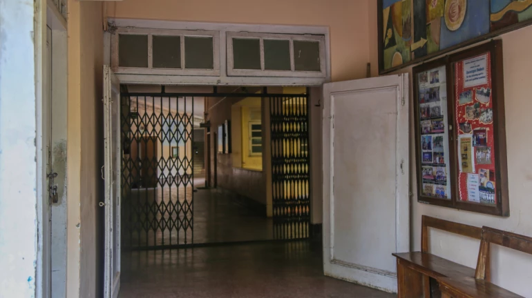 पालिका : १५ जानेवारीपर्यंत शाळा राहणार बंद पालिका : १५ जानेवारीपर्यंत शाळा राहणार बंद