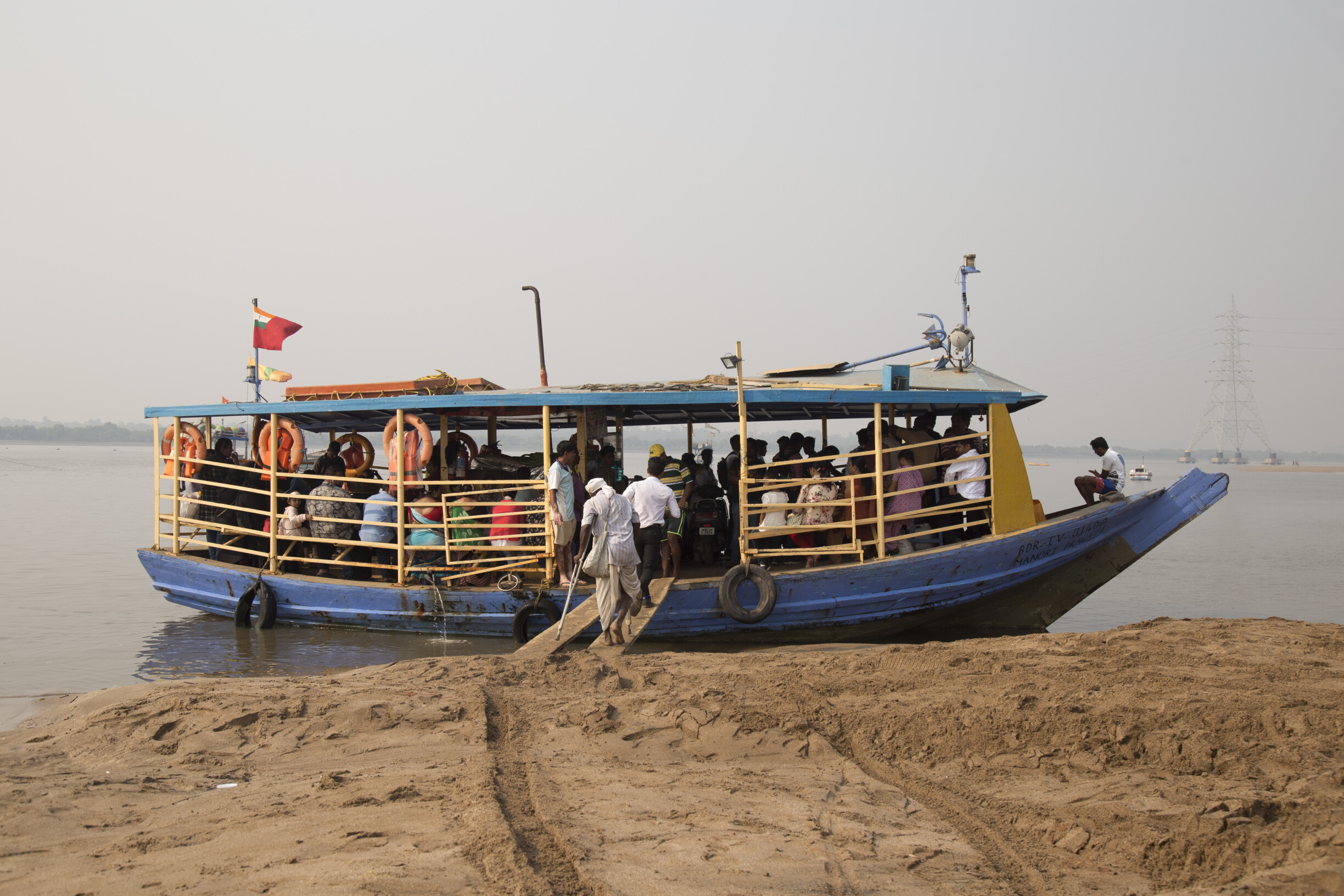 उत्तन नाका ते गोराई जेट्टी दरम्यान बससेवा सुरू करण्याची मागणी