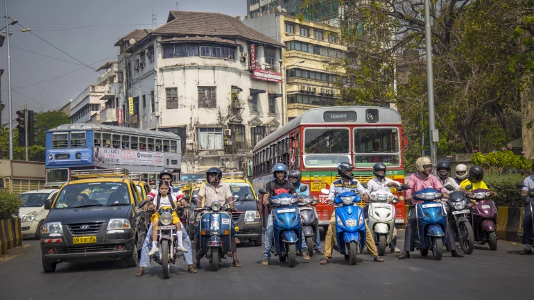 Traffic congestion costs Daily commuters in Mumbai 85 minutes every day