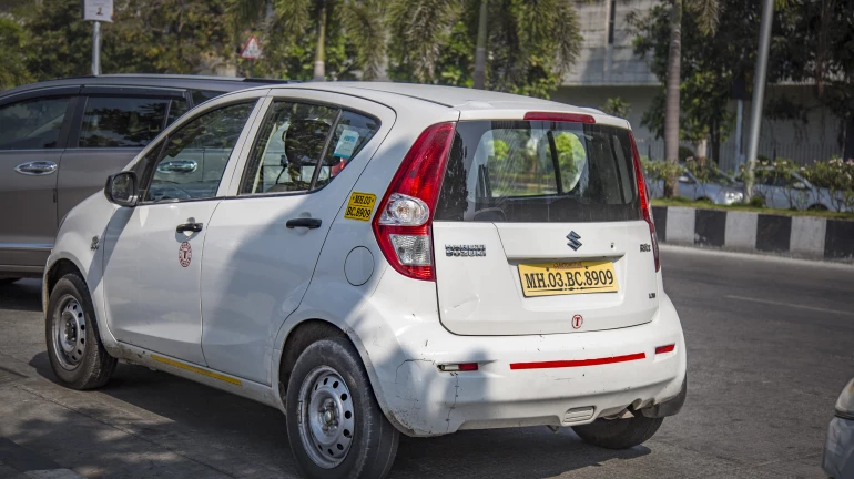 मुंबई विमानतळावर ओला आणि उबरची सेवा पुन्हा सुरू मुंबई विमानतळावर ओला आणि उबरची सेवा पुन्हा सुरू