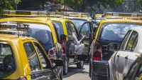 कोस्टल गार्डनच्या नव्या आराखड्यामुळे ब्रीच कँडीतील वाहतूक कोंडीची चिंता कोस्टल गार्डनच्या नव्या आराखड्यामुळे ब्रीच कँडीतील वाहतूक कोंडीची चिंता