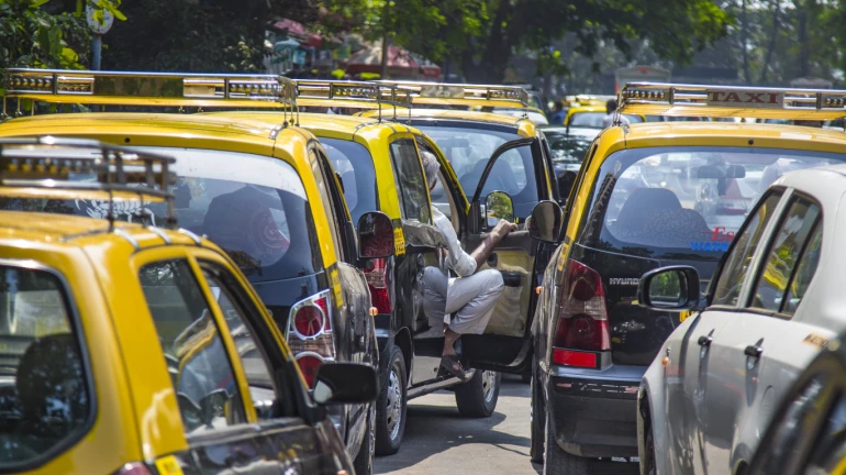 Report: An average Mumbaikar spends 11 days per year stuck in traffic Report: An average Mumbaikar spends 11 days per year stuck in traffic