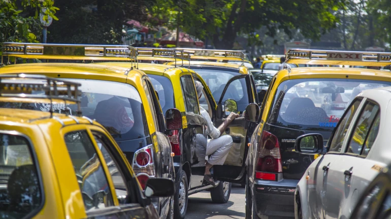 Mumbai reports surge in traffic