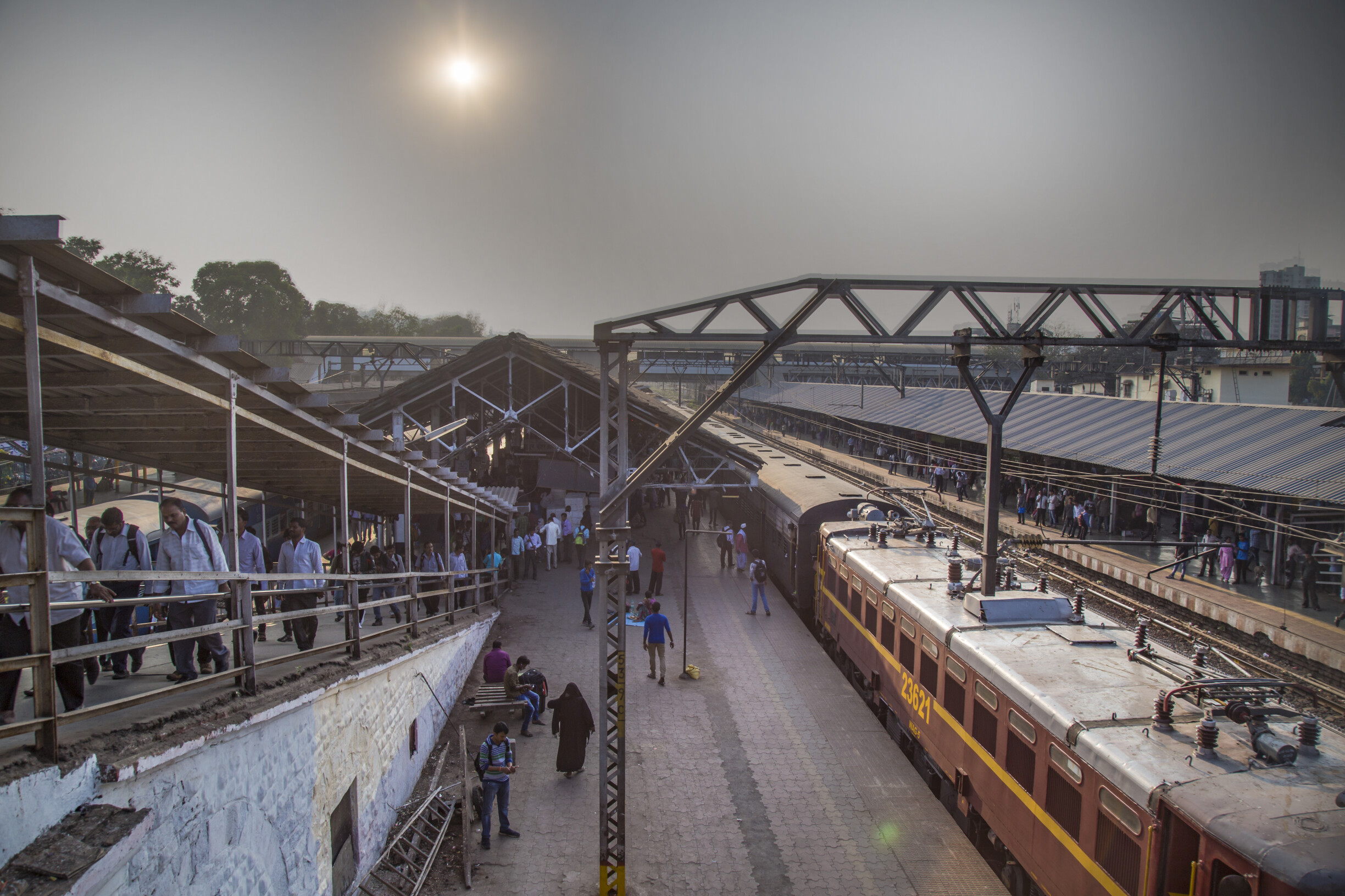 मुंबई -  मौसम विभाग ने येलो अलर्ट जारी किया