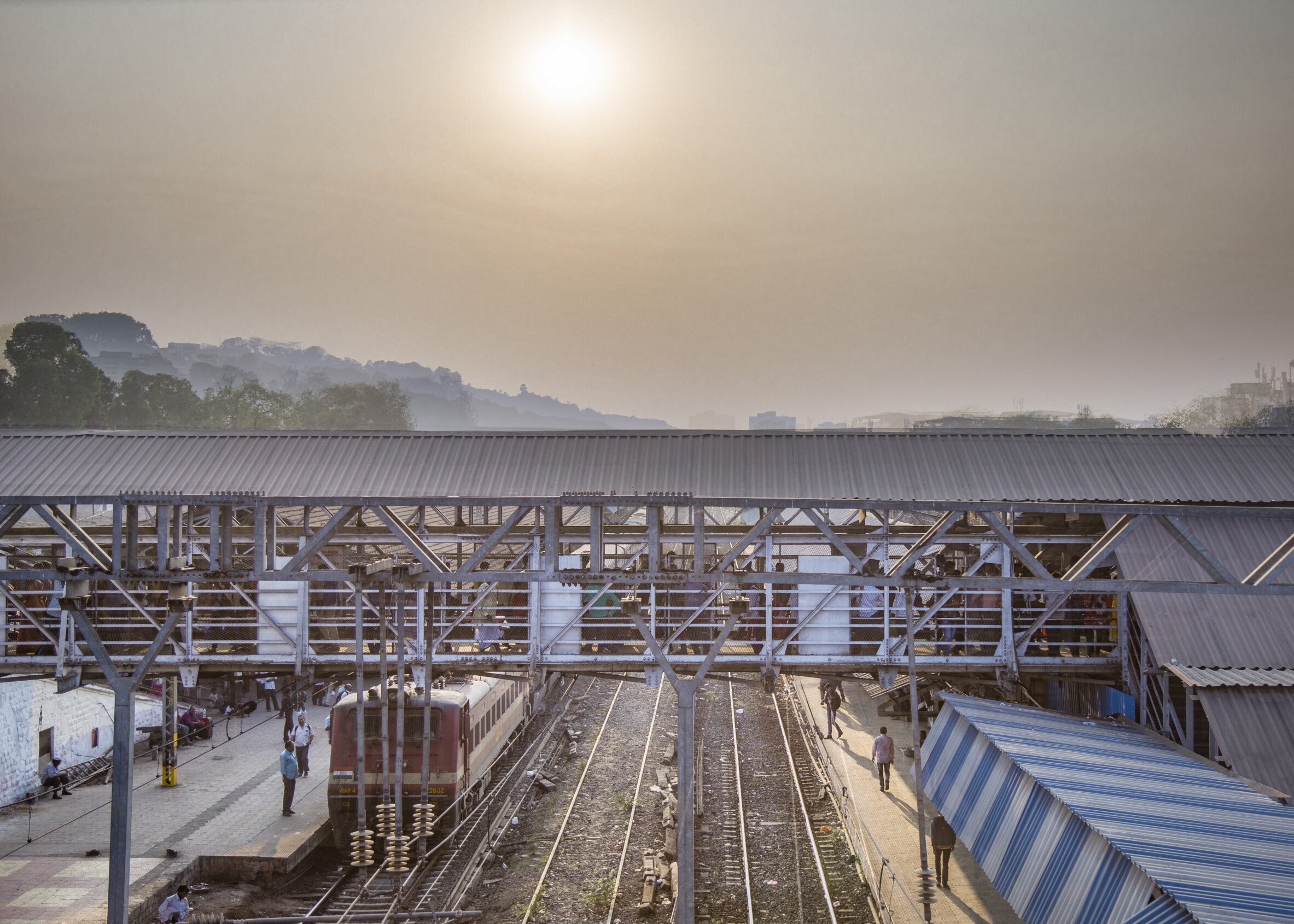 कल्याण बदलापुर रेल कॉरिडोर- MRVC ने निविदाएं आमंत्रित कीं