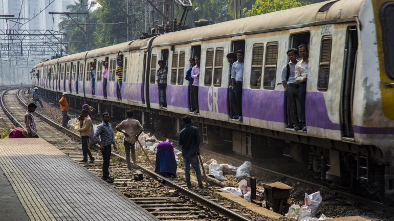 Mumbai: After 18 hours block, Trains running on Kalva-Mumbra Slow lines