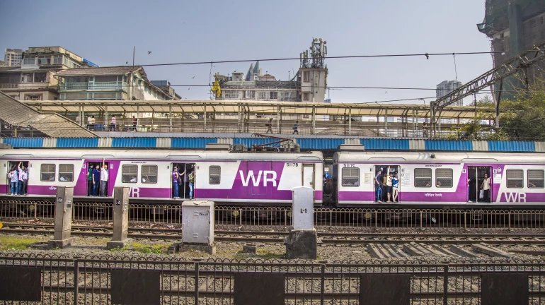 Mumbai Local News: Senior-Only Compartments to Replace Luggage Coaches in WR Trains Mumbai Local News: Senior-Only Compartments to Replace Luggage Coaches in WR Trains
