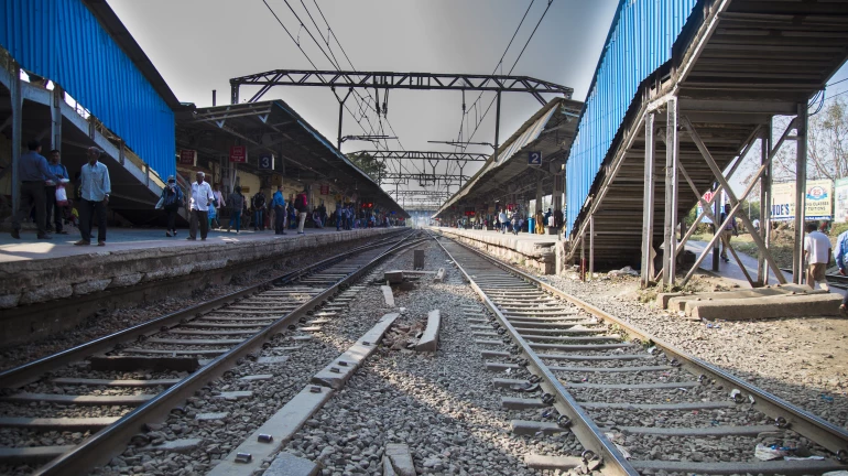 रेल्वे प्रवाशांसाठी विविध सुविधांचा पाऊस; सरकते जिने, लिफ्टची संख्या वाढणार रेल्वे प्रवाशांसाठी विविध सुविधांचा पाऊस; सरकते जिने, लिफ्टची संख्या वाढणार