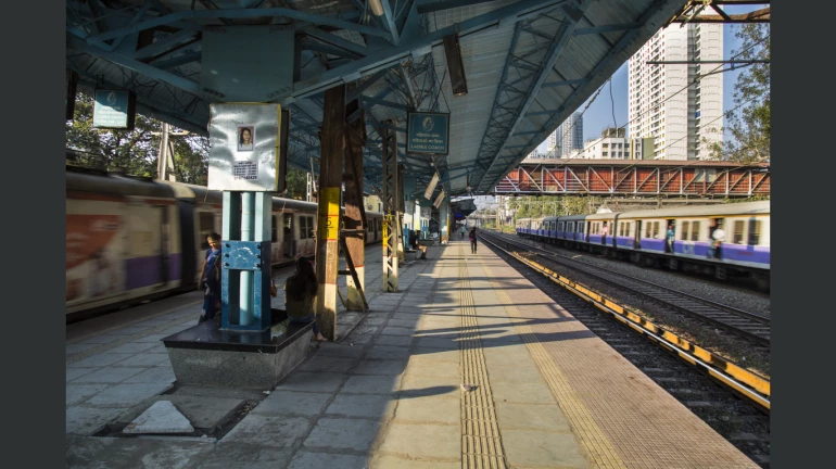 Close to 2,500 Mumbaikars die every year on railway tracks