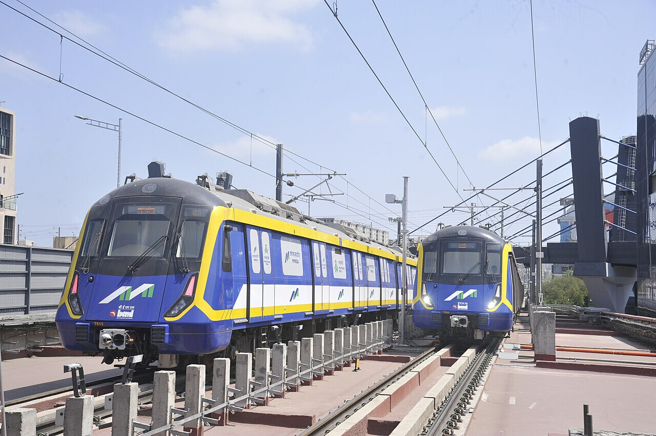 Mumbai: Fire Breaks Out at Metro Line-2B Construction Site; No Injuries Reported