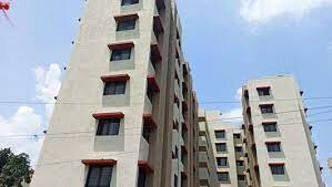 मुंबई -  मिल श्रमिक आवास के लिए आवेदनों की जांच तीन माह में पूरी की जाए