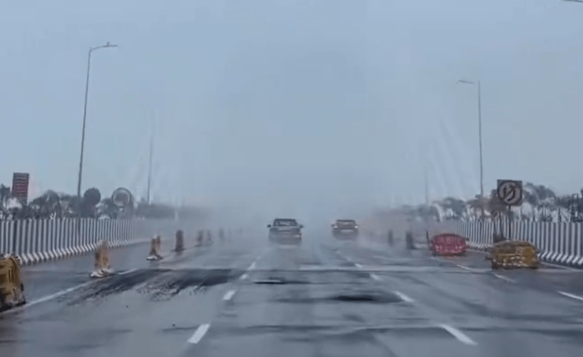Potholes Emerge on Mumbai-Pune Expressway Missing Link Within Two Months