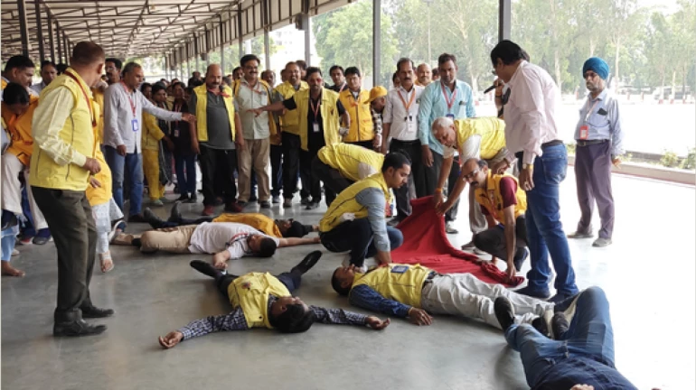 मुंबई में बुधवार को शाम 4 बजे इन जगहों पर होंगे मॉक ड्रील मुंबई में बुधवार को शाम 4 बजे इन जगहों पर होंगे मॉक ड्रील