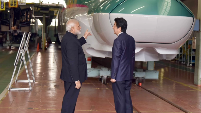 बुलेट ट्रेनसाठी बीकेसीतील स्टेशनच्या बांधकामाला सुरुवात बुलेट ट्रेनसाठी बीकेसीतील स्टेशनच्या बांधकामाला सुरुवात