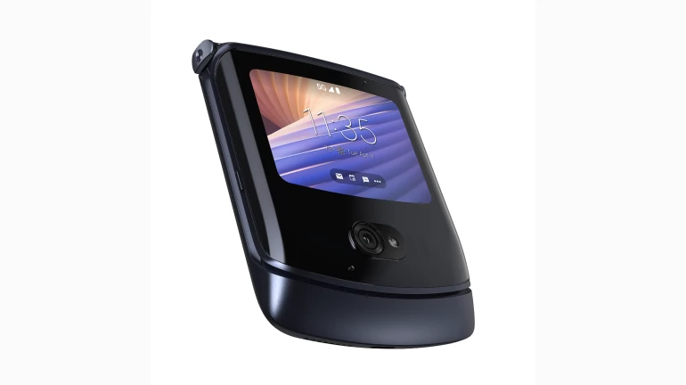 Motorola launches their clamshell foldable smartphone in India: motorola razr 5G