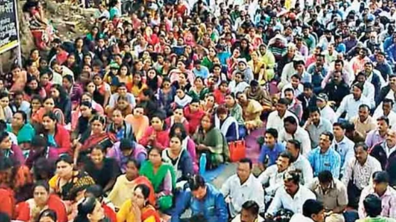 State Electricity Workers in Mumbai, Thane & Other Districts Call For Strike Tomorrow State Electricity Workers in Mumbai, Thane & Other Districts Call For Strike Tomorrow