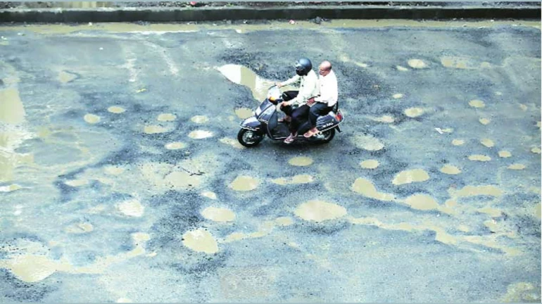 Report shows most potholes in Mumbai's Western suburbs