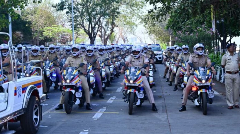 मुंबई पोलिसांच्या ताफ्यात नवीन वाहने मुंबई पोलिसांच्या ताफ्यात नवीन वाहने