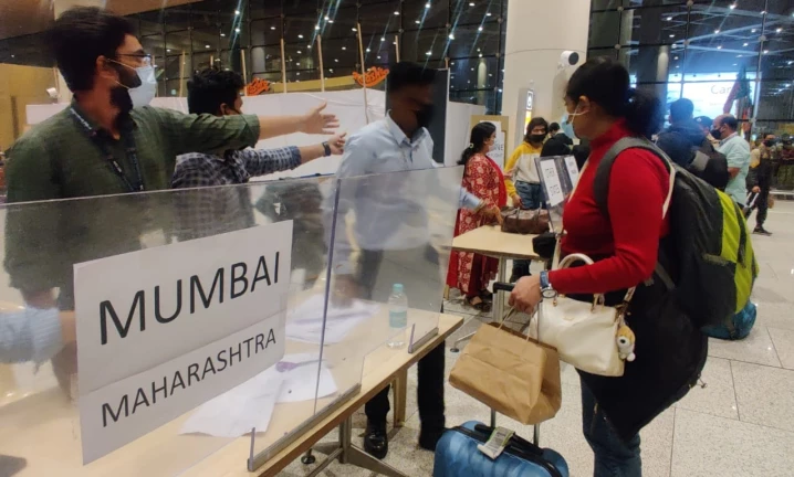 मुंबई हवाई अड्डे पर 2 करोड़ रुपये का सोना जब्त किया गया