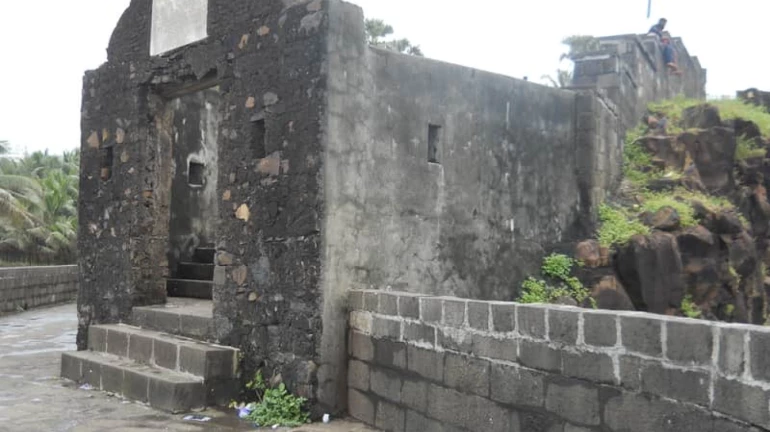 मुंबईतल्या किल्ल्यांच्या संवर्धनासाठी विकास आराखडा तयार करावा : अमित देशमुख मुंबईतल्या किल्ल्यांच्या संवर्धनासाठी विकास आराखडा तयार करावा : अमित देशमुख