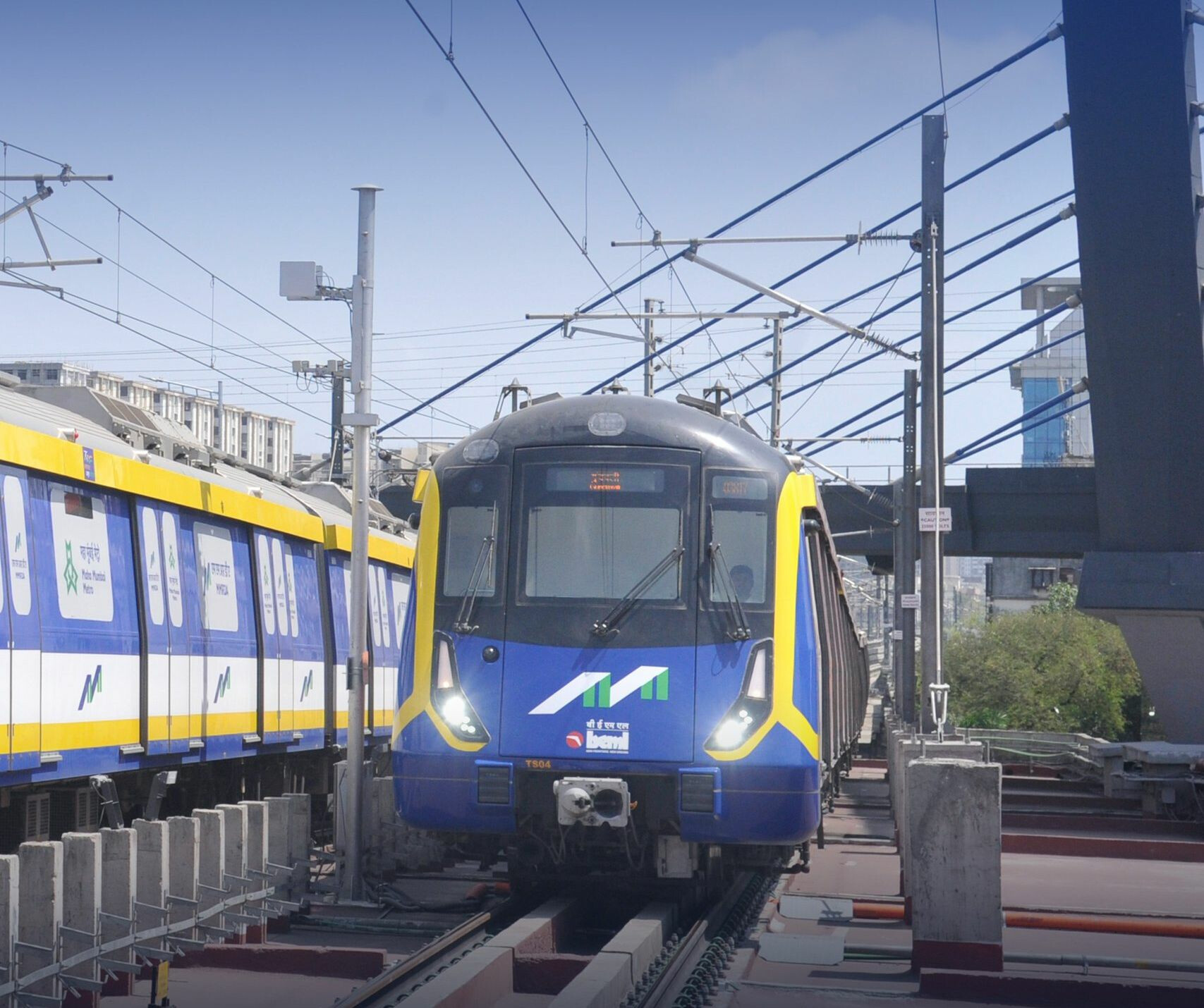 Mumbai Metro: Line 9 Draws Strong Crowds, Line 2B Sees Lukewarm Response