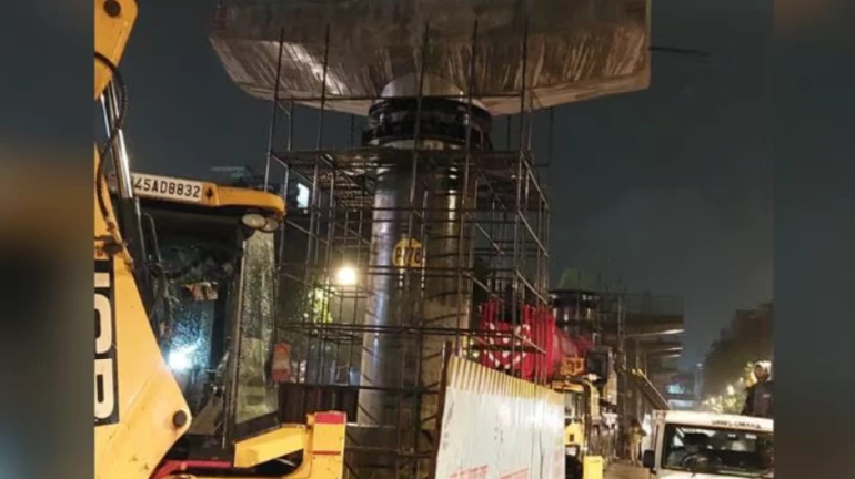 मेट्रो 2 बी बांधकाम साईटवर विजेच्या धक्क्याने 15 वर्षांच्या मुलाचा मृत्यू मेट्रो 2 बी बांधकाम साईटवर विजेच्या धक्क्याने 15 वर्षांच्या मुलाचा मृत्यू