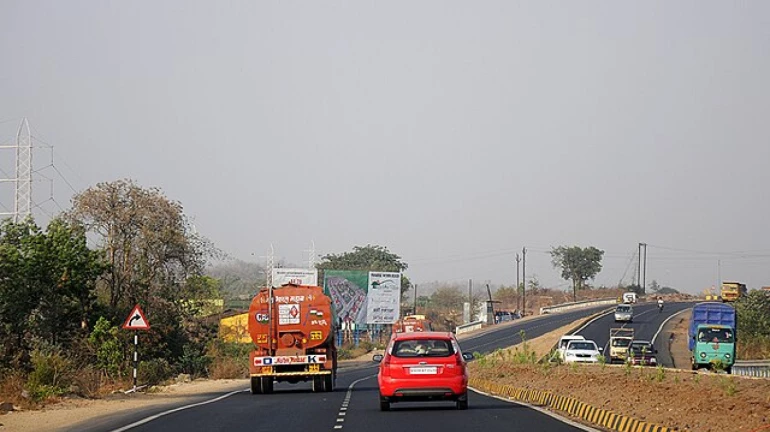 मुंबई-नाशिक मार्गावर पुढील तीन महिने वाहतूक कोंडी मुंबई-नाशिक मार्गावर पुढील तीन महिने वाहतूक कोंडी