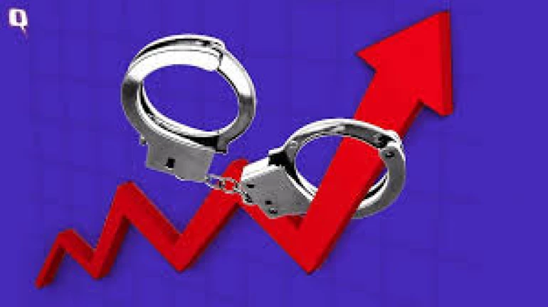 TRP scam: टीआरपी घोटाळ्यातील फरार आरोपीस पोलिसांनी केली अटक TRP scam: टीआरपी घोटाळ्यातील फरार आरोपीस पोलिसांनी केली अटक