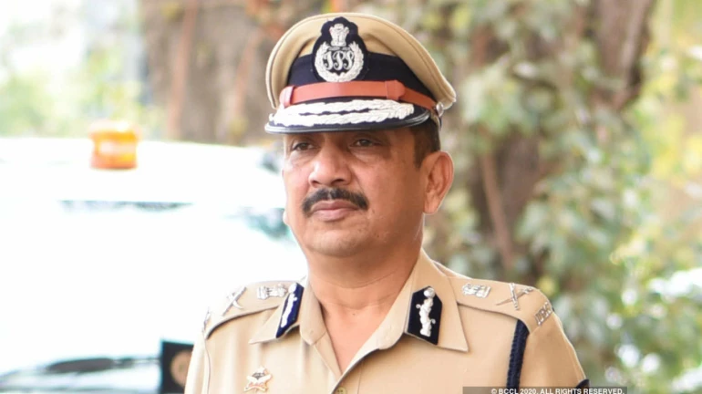 महाराष्ट्र पोलिस महासंचालकांच्या दिल्ली प्रतिनियुक्तीची चर्चा महाराष्ट्र पोलिस महासंचालकांच्या दिल्ली प्रतिनियुक्तीची चर्चा