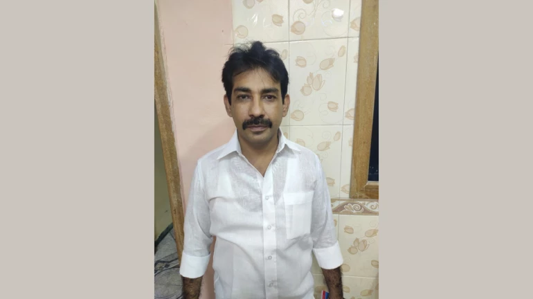 बनावट नोटांची छपाई पाकच्या टाकसाळीत, चेंबूरमधून माजी नगरसेविकेच्या नवऱ्याला अटक बनावट नोटांची छपाई पाकच्या टाकसाळीत, चेंबूरमधून माजी नगरसेविकेच्या नवऱ्याला अटक