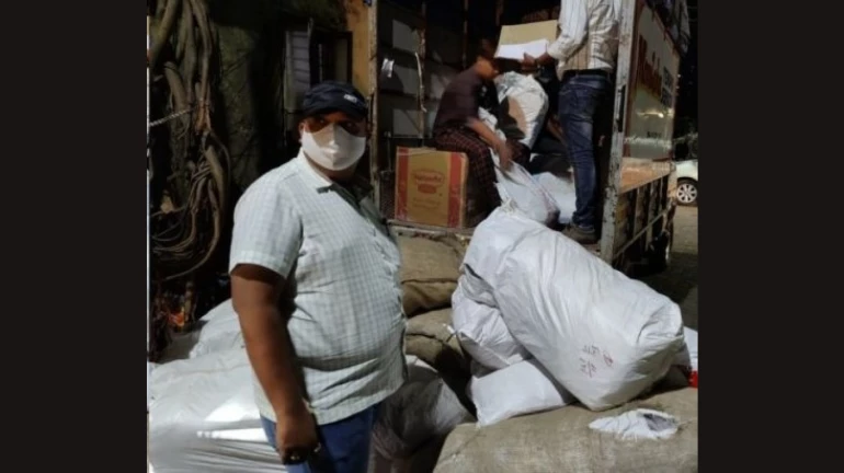 मुंबईच्या अॅन्टाॅप हिल परिसरात १२ लाखाचा गुटखा जप्त मुंबईच्या अॅन्टाॅप हिल परिसरात १२ लाखाचा गुटखा जप्त