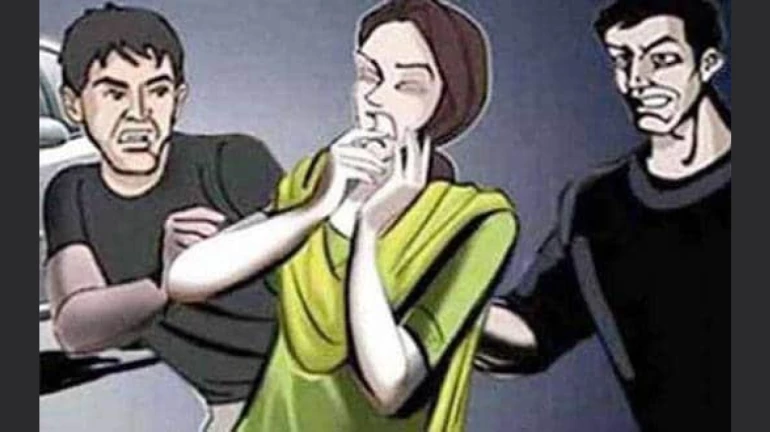 Maharashtra: 18-year-old beheads sister, displays head to neighbours Maharashtra: 18-year-old beheads sister, displays head to neighbours